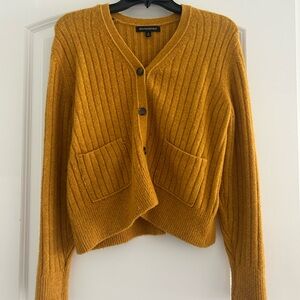 💛 70s vibes Banana Republic Cardigan💛